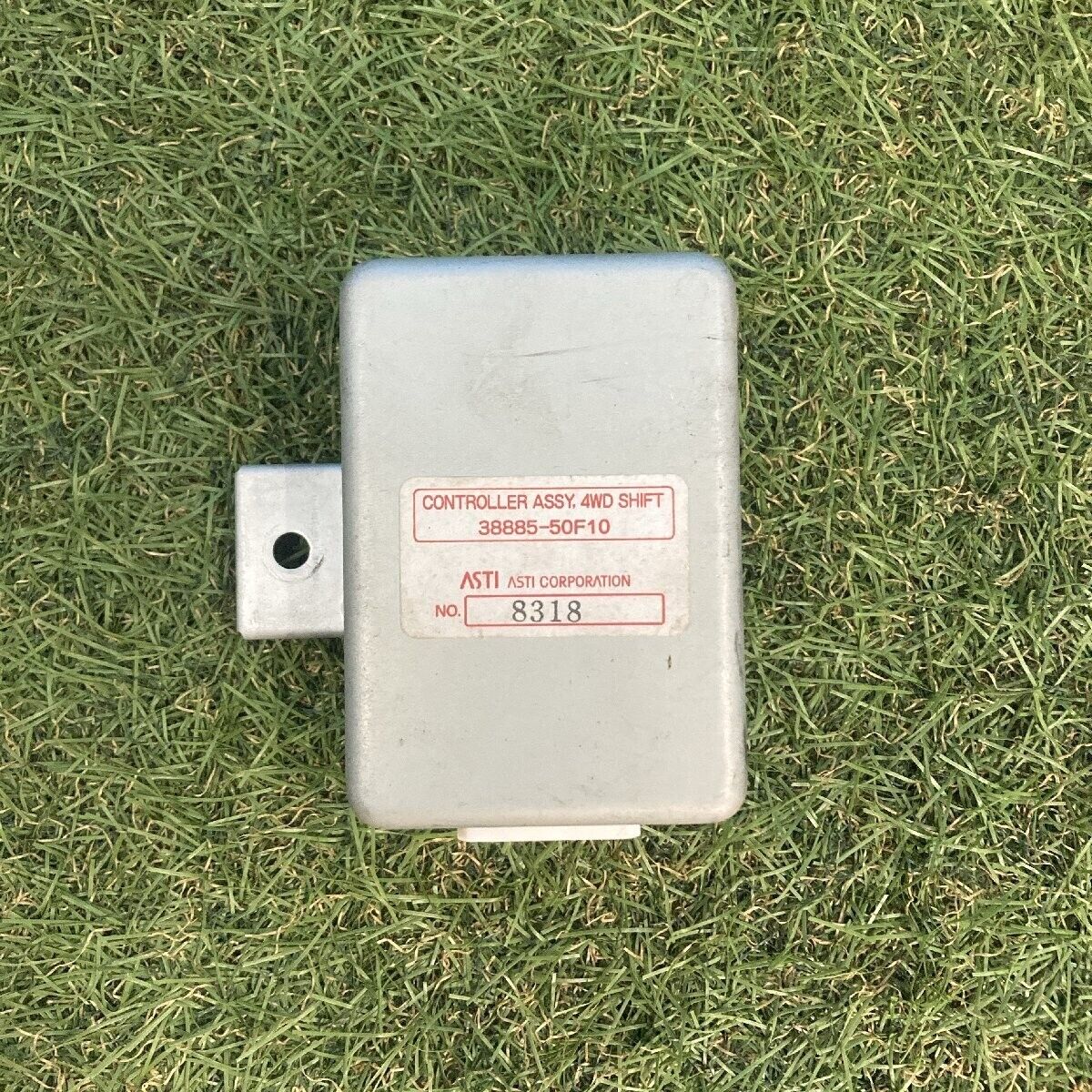 Suzuki DD51T Carry 4WD Computer Shift Controller 38885-50F10 Suzuki DD51T Carry 4WD Computer Shift Controller 38885-50F10