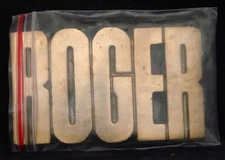 SA10171 **NOS** VINTAGE 1970s/80s CUT-OUT NAME ***ROGER*** SOLID BRASS BUCKLE