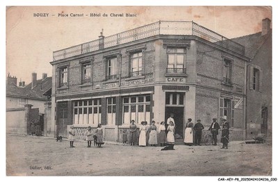 CAR-AEYP8-0433-51 - BOUZY - Place Carnot - Hotel Du Cheval Blanc