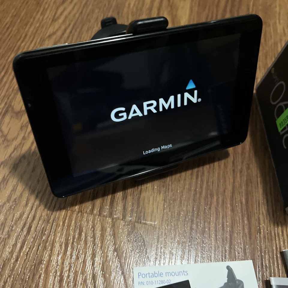 Garmin Nuvi 3590LM 5” LCD GPS w/ BUNDLE - 8GB MicroSD - WORKS! - Image 3 of 4