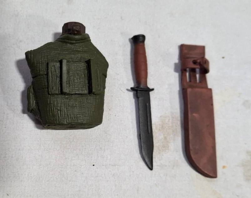 Preços baixos em Faca Hot Toys figuras de ação militares e de