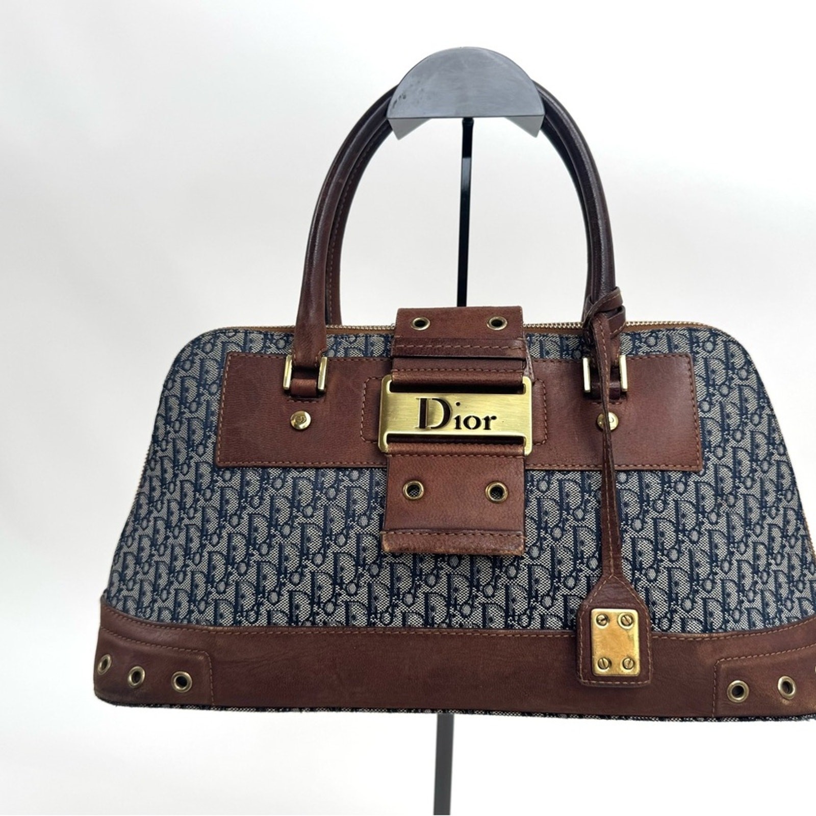 Christian Dior Diorissimo Trotter Canvas Street C… - image 4