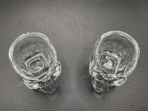2 pièces de vodka tête de cristal - 1 oz lunettes Skull Shot - Neuf - Photo 2/7