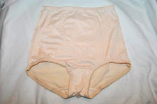RARE Vintage BALI Something Else Collection Tummy Panel Brief sz M UNWORN