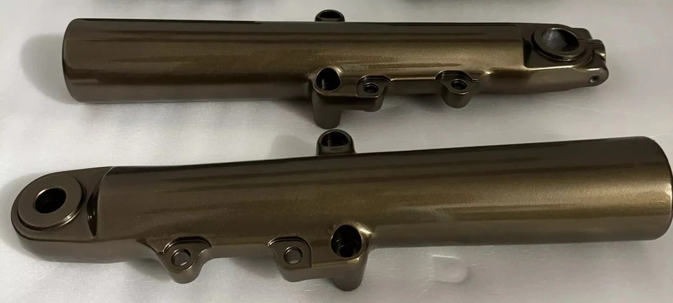 PATAS DE HORQUILLA HARLEY Tri Glide rueda libre 2014-24 bronce brillante OEM deslizadores intercambio Foto 3 de 4