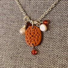 Faux Chinese Red Cinnabar Carved Charm Nevklace