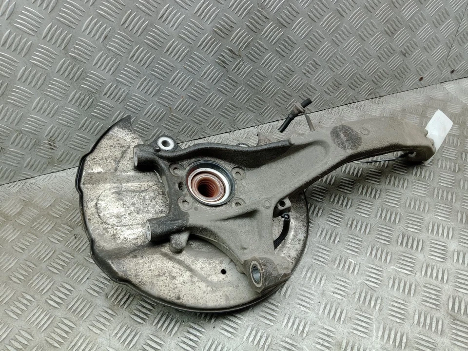 VOLVO XC90 HUB STUB FRONT RIGHT SIDE 31476879 MK2 2015 - 2025 - Image 3 of 4