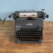 1959 Olympia SG-1 Deluxe Vintage German Made Typewriter Army Green - Works! thumbnail
