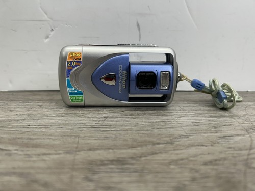 Nikon Coolpix 2500 2.0MP Digital Camera w/ New Battery Tested & Working - Picture 8 of 18