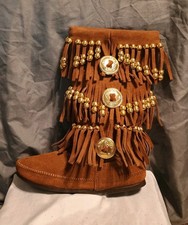 New Minnetonka Boots Women 8 Honey Brown Triple Fringe Tribal Beads Suede Native