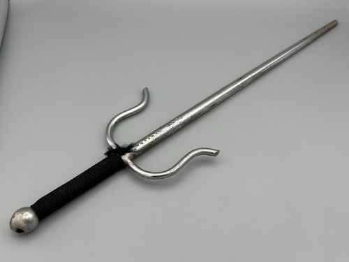 Vintage Japanese Tokyo Tokaido 19-1/2" Sai Martial Arts Weapon: SINGLE Piece