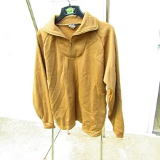 Insulating jacket by Guide Gear, L