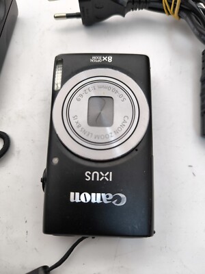 Canon IXUS 135 ( 16 MP,8 x Optical Zoom,2.7 -inch LCD )