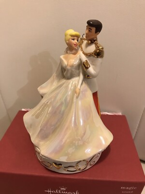 Hallmark Keepsake Disney Cindarella So This Is Love Magic Sounds Ornament 2018