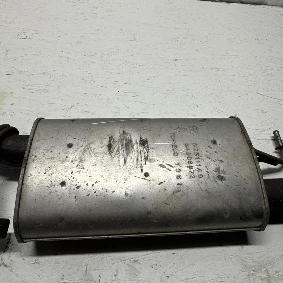 2020-2024 CHEVROLET BLAZER 2.0L L4 TUBO RESSONADOR DE ESCAPE 84608872 FABRICANTE DE EQUIPAMENTO ORIGINAL - Imagem 3 de 4