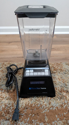 BlendTec Home Total Blender Model ES3 Black 1500 Watts 36 oz Wildside+ Pitcher