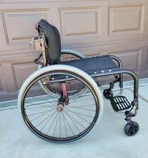 Tilite Aero Z 18" x 20" wheelchair rigid  Used 18"x20" Black
