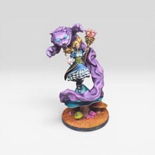 Pre-painted Alice in Wonderland and Cheshire ...