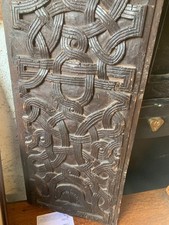 panneau bois sculpté en chêne avec étiquette  « Bagages »