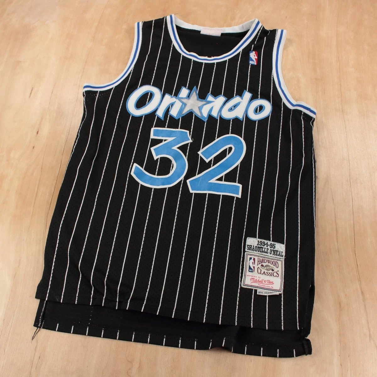 Men's Mitchell & Ness x Sports Illustrated Shaquille O'Neal Black Los Angeles La