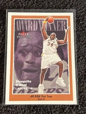 2003-04 FLEER TRADITION AWARD WINNER SHAQUILLE O'NEAL LAKERS