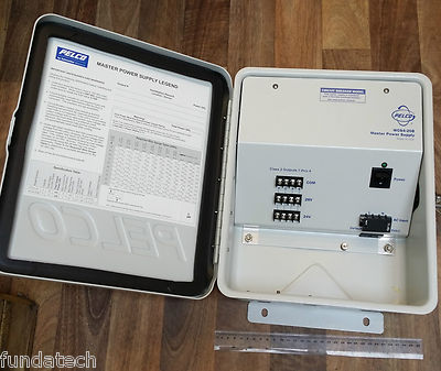 Pelco WCS4-20B Outdoor 4 Ausgänge 24-28VAC 12A PSU mit Leitungsschutzschalter (Klasse 2)