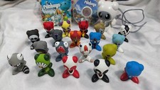 Mattel Radica UB Funkeys Lot Docking Station, Disc, 21 Figures
