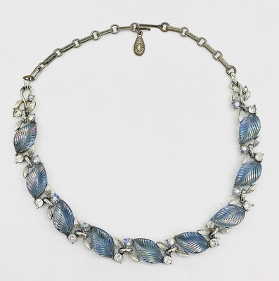 LISNER Collier, USA ca. 1950, Vintage, hellblau, Länge 40 cm 