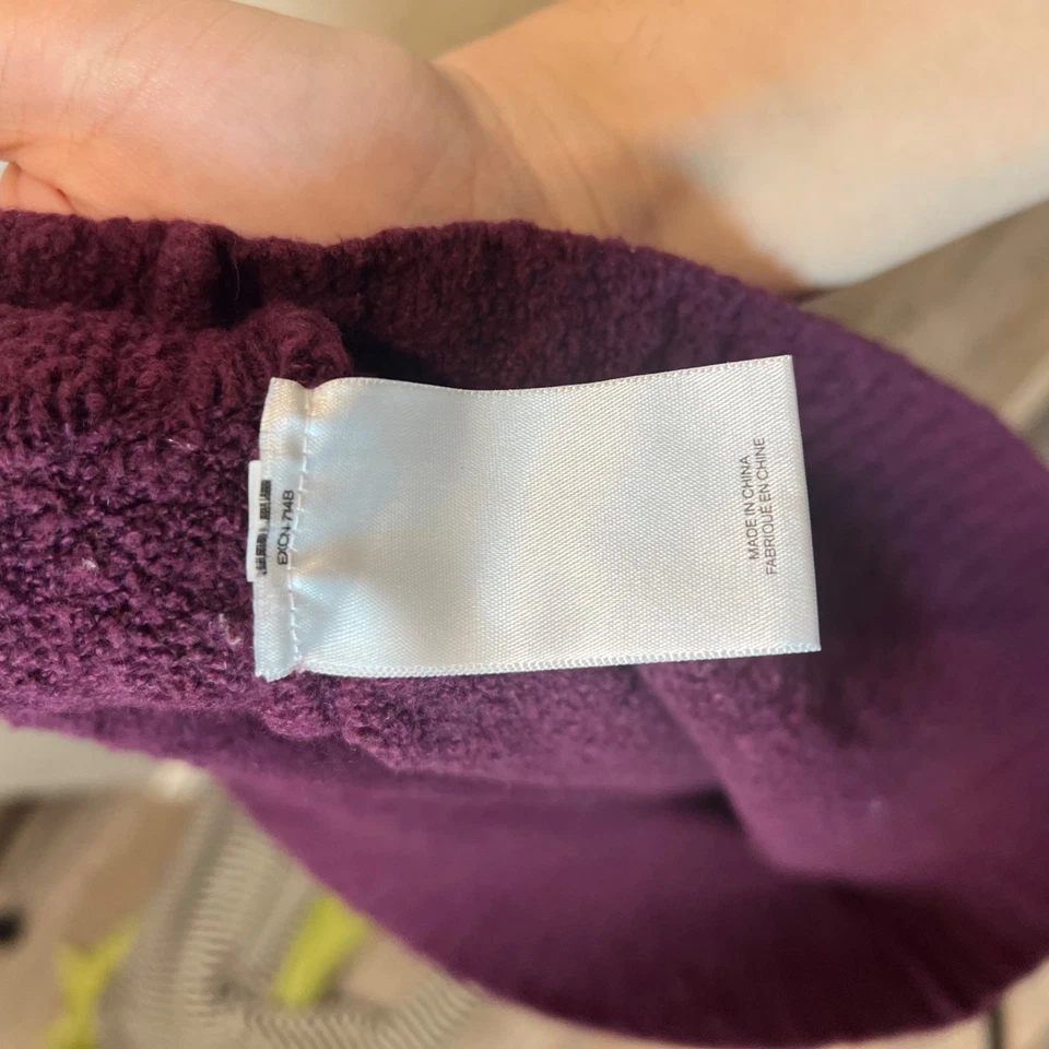 Suéter Express Mujer Borgoña Texturizado Cuello Redondo Manga Larga XS Foto 4 de 4