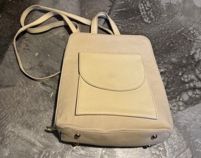 Divina Firenze Pebbled Leather Convertible Backpack Bag!