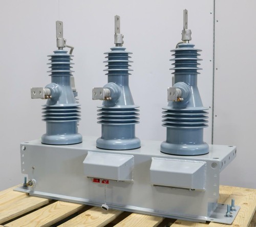 Hubbell Trinetics SMC15-11E1D2ME6XX Synchronous Vacuum Close Capacitor ...