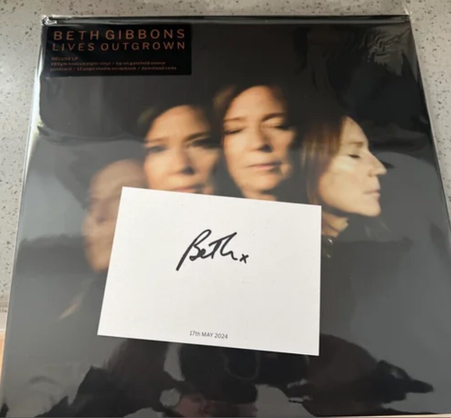 Beth Gibbons – Lives Outgrown アナログレコード MDQtNzIwOS5qcGVn.jpeg