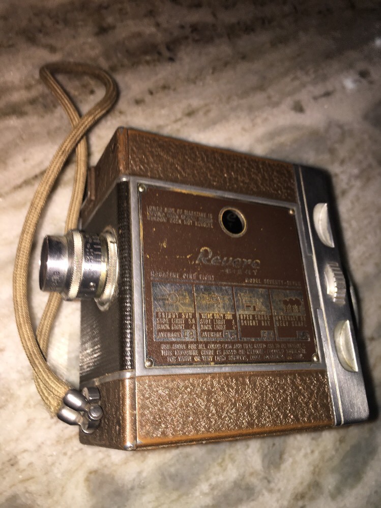 Revere Eight Model Seventy-Seven 77 Vintage Antique Magazine