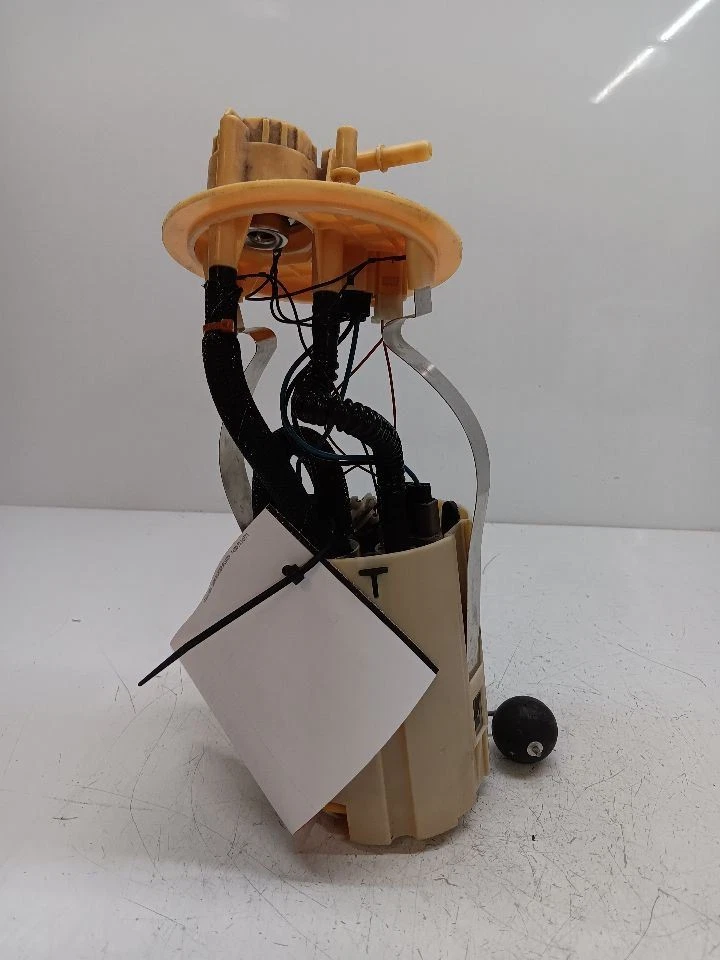 燃油泵 仅 8 气缸 适合 05-07 沃尔沃 XC90 233869 — 第 2/4 张图片