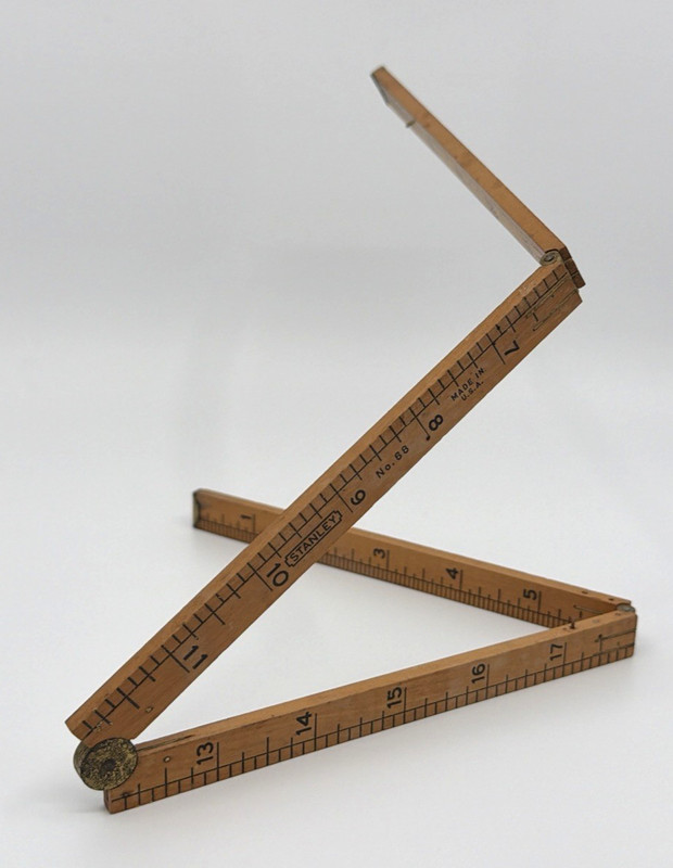 VINTAGE STANLEY NO 68 BOXWOOD BRASS 2FT FOUR-FOLD RULE VERTICAL READ UPRIGHT