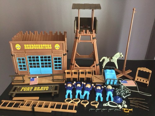 Playmobil Fort Bravo Set 3773 With Instructions & Poster Missing 1 Ladder Clip - Picture 9 of 19