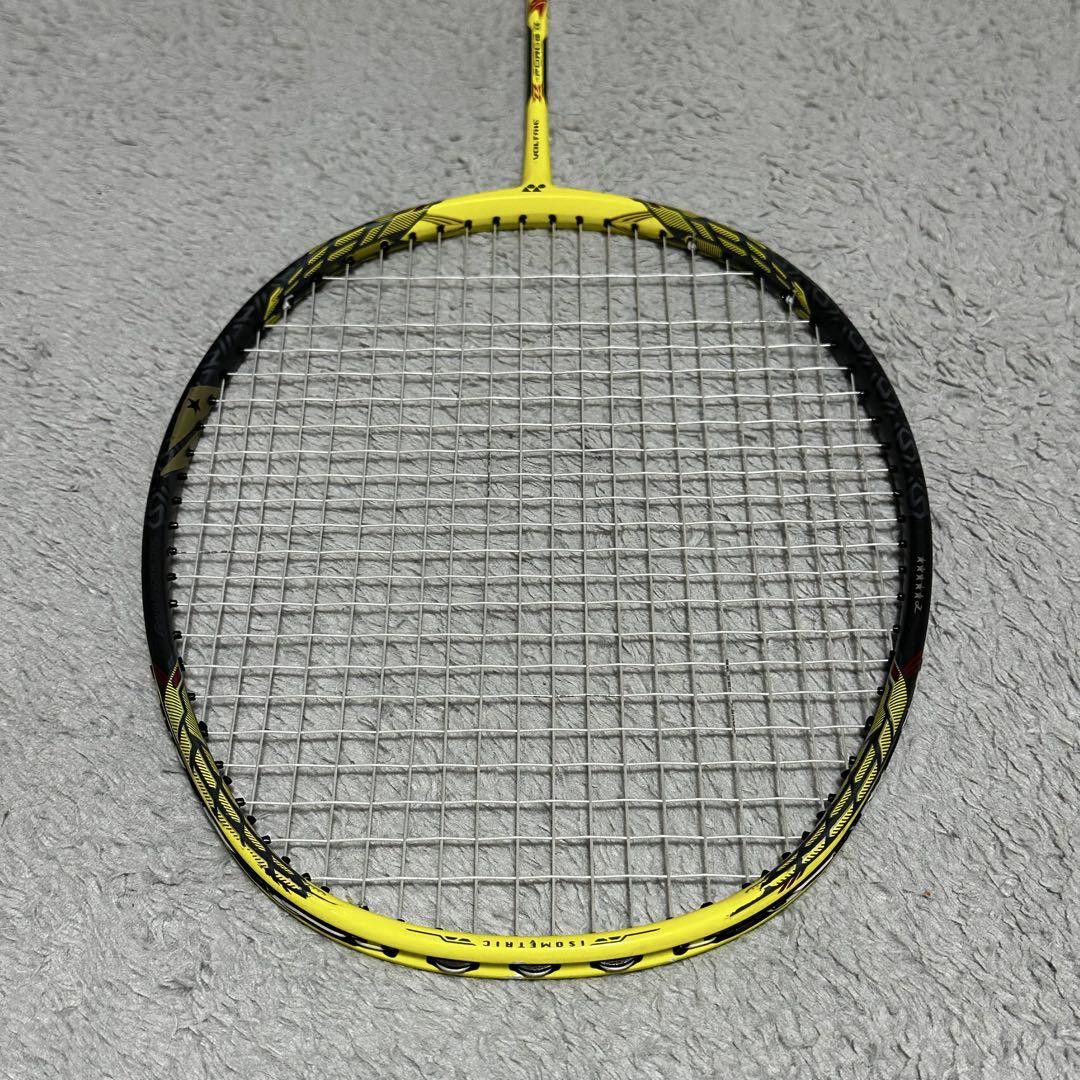 YONEX Voltric Z-Force II Lin Dan model badminton racket 3UG5 YONEX Voltric Z-Force II Lin Dan model badminton racket 3UG5