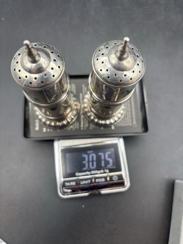 Antique Lunt Sterling Silver 4" Salt and Pepper Shakers 3.075 Troy Ounces #1100 - Picture 13 of 13