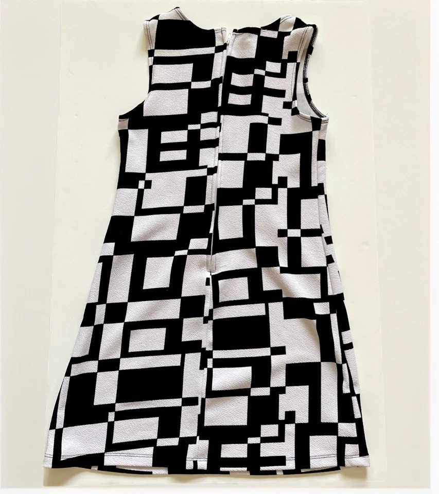 Vintage Dress For Girls - Image 4 of 4