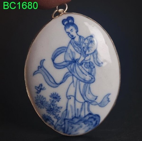 Auspicious China Pendant! Ethnic Blue and White Porcelains Bless Talisman