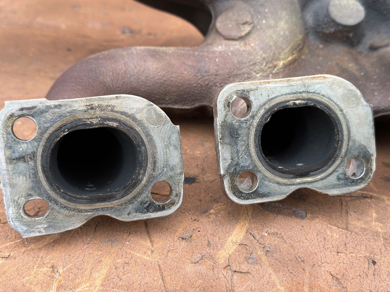 Ferrari 488 LH Left Exhaust Manifold 324259 used