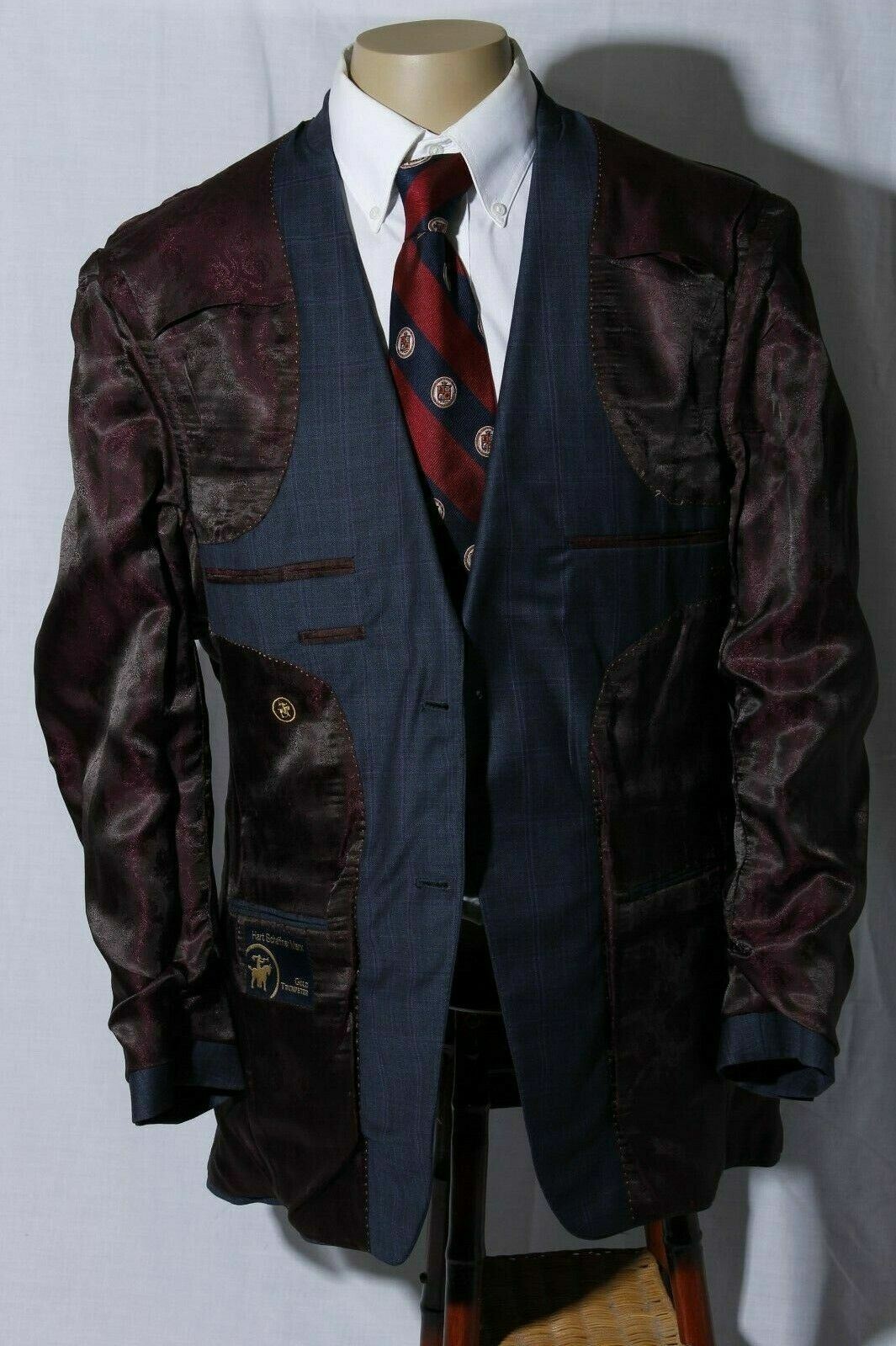 Picture 7 of 12