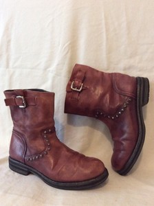 mid calf burgundy boots