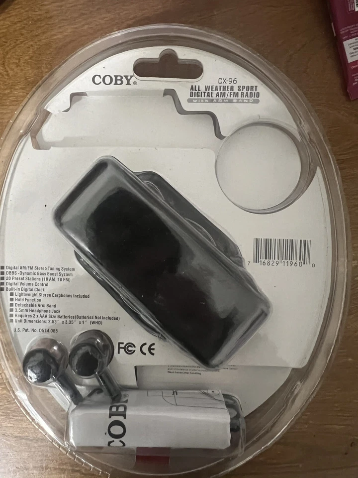 COBY ALL WEATHER SPORT DIGITAL AM/FM RADIO WITH ARM BAND TURBO SPORTS CX-96  - Image 3 of 3