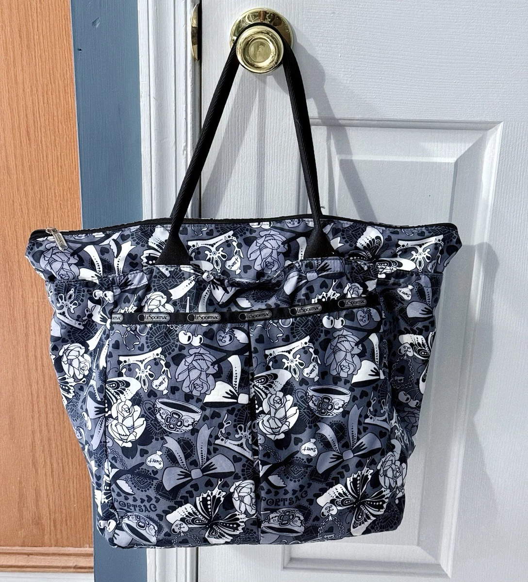 Lesportsac | Bags | Lesportsac Gray Flowers Easy Magazine  Lesportsac Gray Floral Easy Magazine Tote NWT main image 1