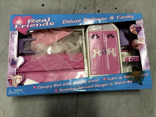 Real Friends 2000 Deluxe Dining Set Toys R Us 11 1/2" Doll VTG Geoffrey Cabinet