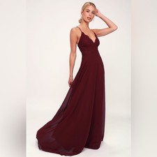 Lulu's NWT Madalyn Burgundy Lace Maxi Dress Size S