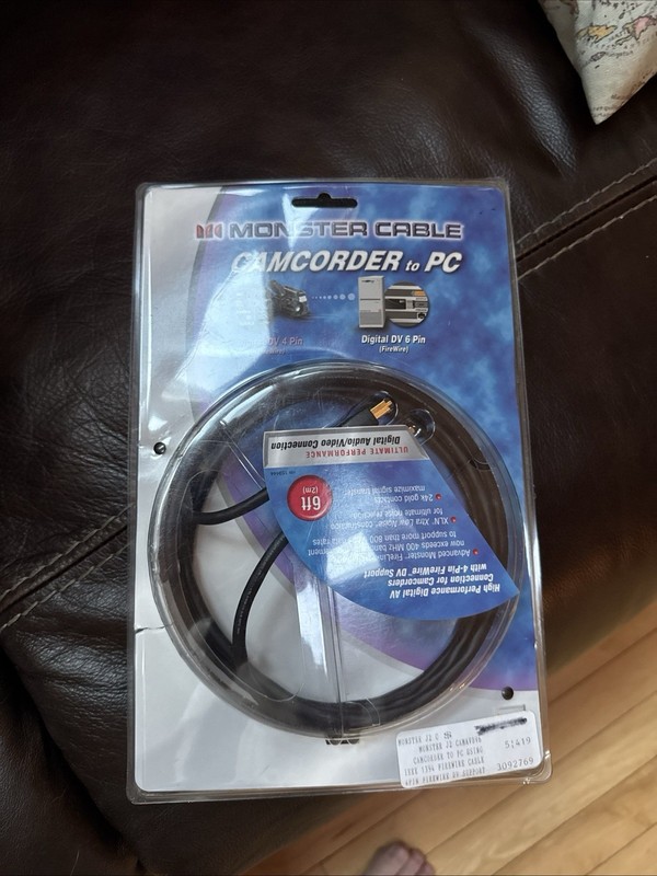 Monster Cable 4-Pin Firewire DV Support Camcorder To PC With 