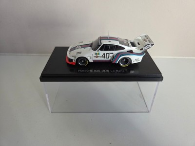 EBBRO 1/43 Martini Porsche 935 Stommelen/Schurti - #40 Le Mans 1976 - 43768