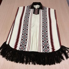 Vintage 70s Poncho Sweater Hippie Boho XL Southwest Print Western Fringe Cape